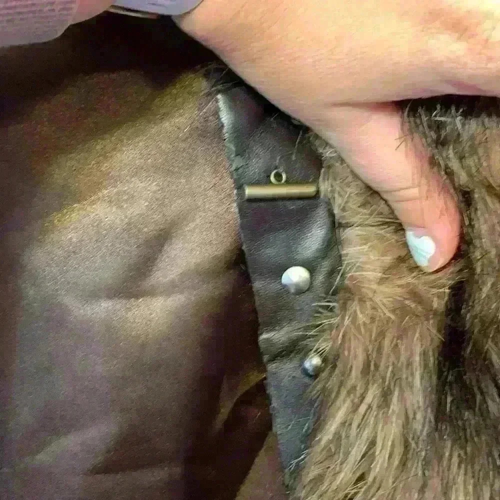 BB Dakota faux fur vest sz S fall winter old money preppy - Picture 8 of 9
